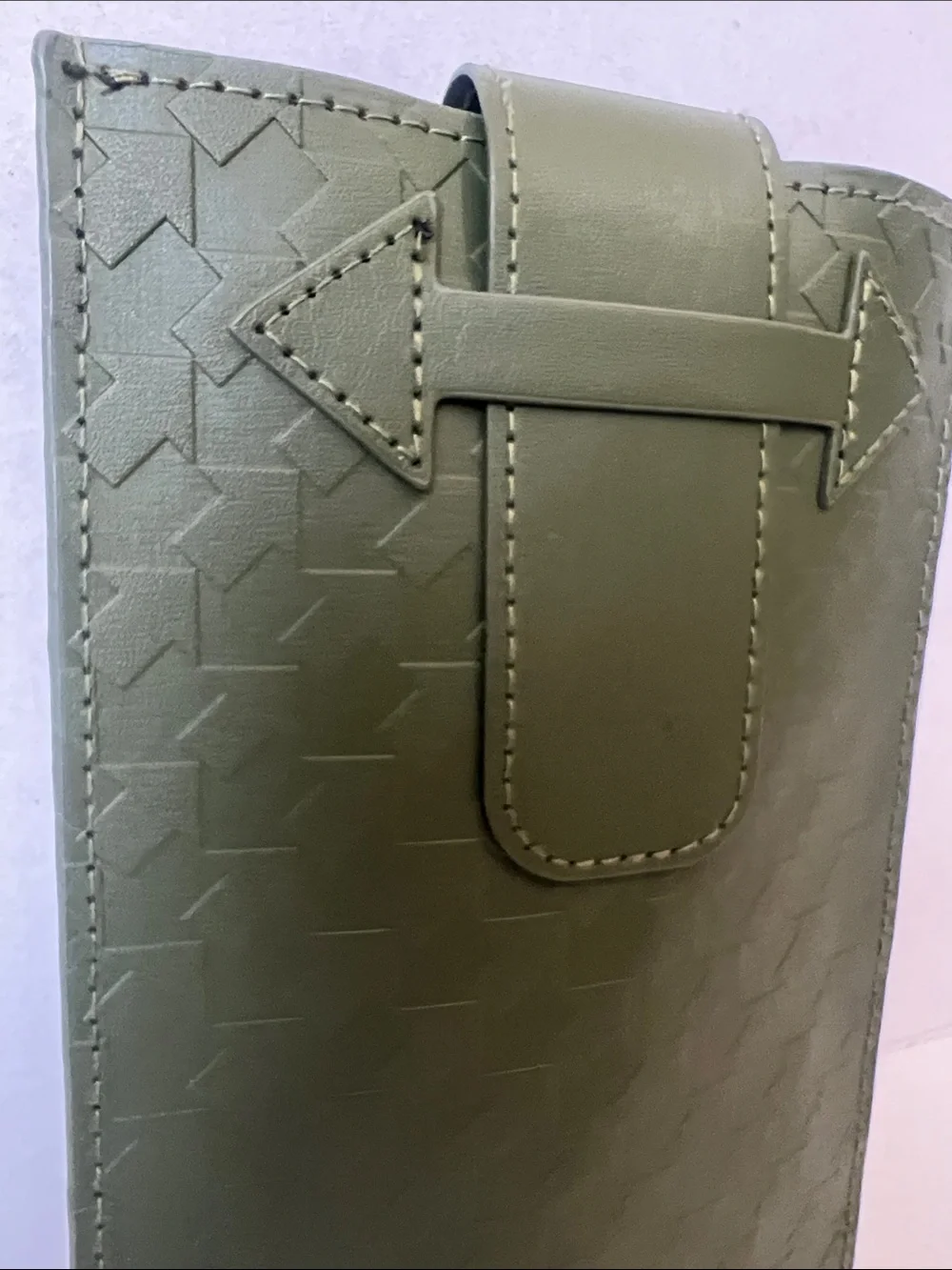 Karen Walker Olive Green Weaved Leather Look Eye Glasses Pouch